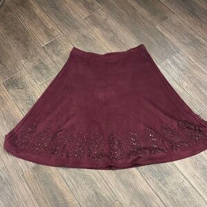 Neiman Marcus burgundy faux suede skirt. Size 12.